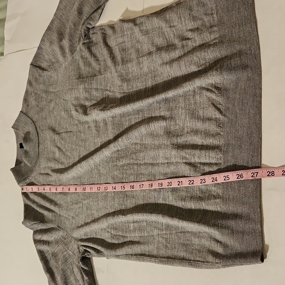 Uniqlo Sweater Mock Neck Merino Wool Grey XL Lightweight Knit Long Sleeve Preppy - Picture 10 of 13